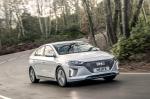 Hyundai IONIQ plug-in hybrid 2017 года (UK)